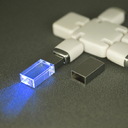 Флеш накопитель USB 2.0 Кристалл, металл/стекло, прозрачный/серебристый, подсветка синим, 16 GB для нанесения логотипа