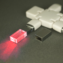 Флеш накопитель USB 2.0 Кристалл, металл/стекло, прозрачный/серебристый, подсветка красным, 16 GB для нанесения логотипа