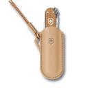 Чехол VICTORINOX "Wet Sand" для ножей Classic Colors 58 мм, кожаный, песочный для нанесения логотипа