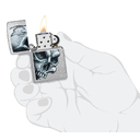 Зажигалка ZIPPO Череп и пламя с покрытием поцарапанный хром | Skull and Flame Street Chrome, латунь/сталь, серебристая, матовая, 38x13x57 мм для нанесения логотипа