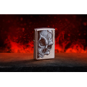 Зажигалка ZIPPO Череп и пламя с покрытием поцарапанный хром | Skull and Flame Street Chrome, латунь/сталь, серебристая, матовая, 38x13x57 мм для нанесения логотипа