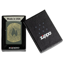 Зажигалка ZIPPO Спил дерева с зеленым матовым покрытием | Wood Ring Green Matte, латунь/сталь, зеленая, матовая, 38x13x57 мм для нанесения логотипа